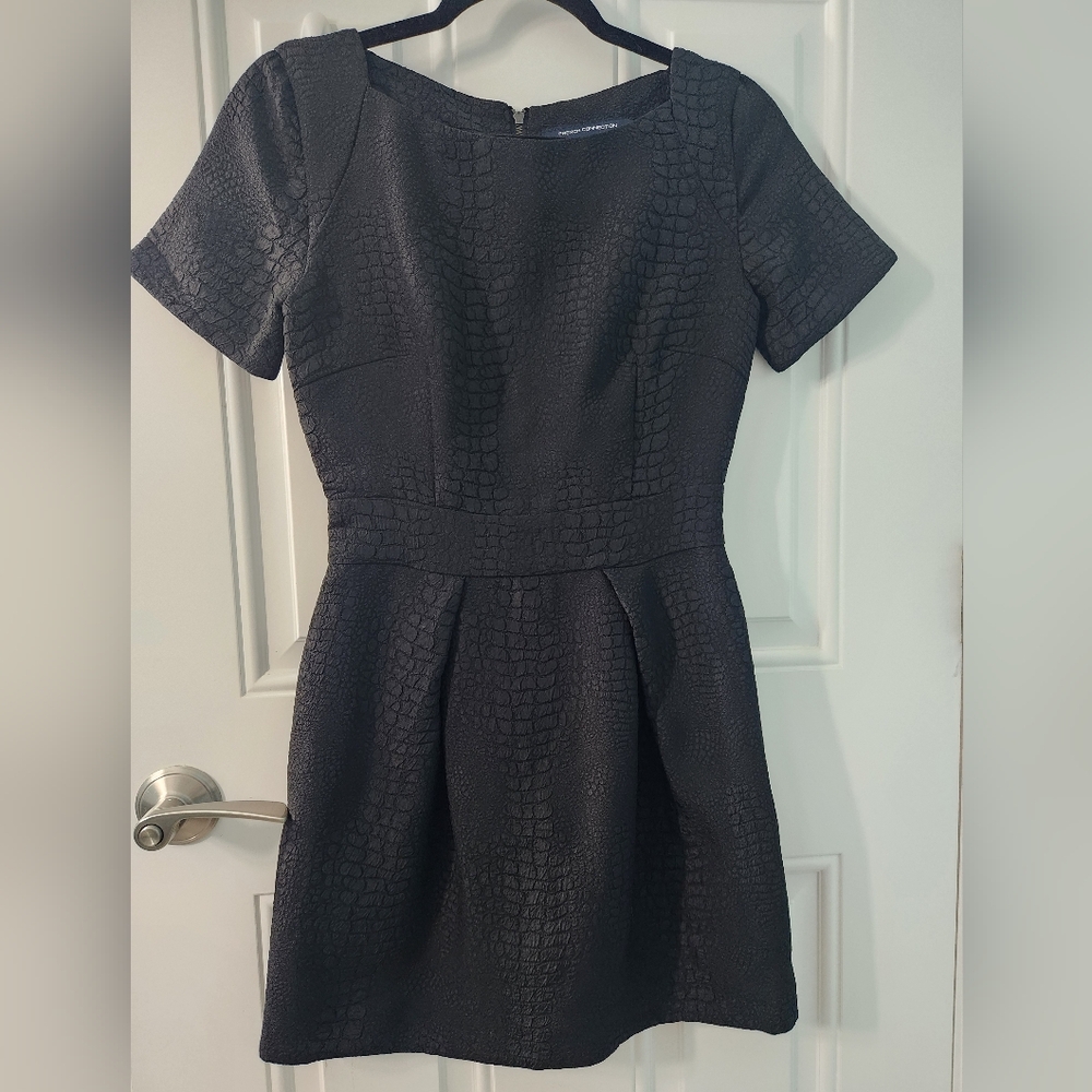 French Connection Charcoal  Croc-Embossed Mini Dress EUC Size 2 S